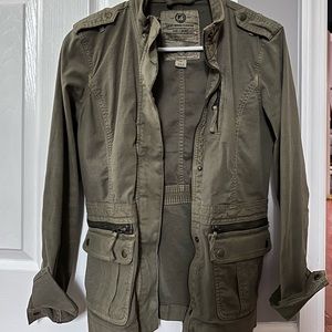 ⚡️🖤 Lucky Brand Utility Jacket in Army Geeen